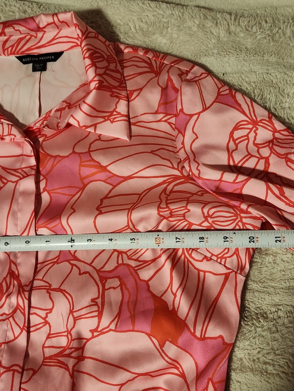 Boston Proper Sophia Blouse 12 Pink Floral Silk Charmeuse Button Up Top EUC - Picture 5 of 11